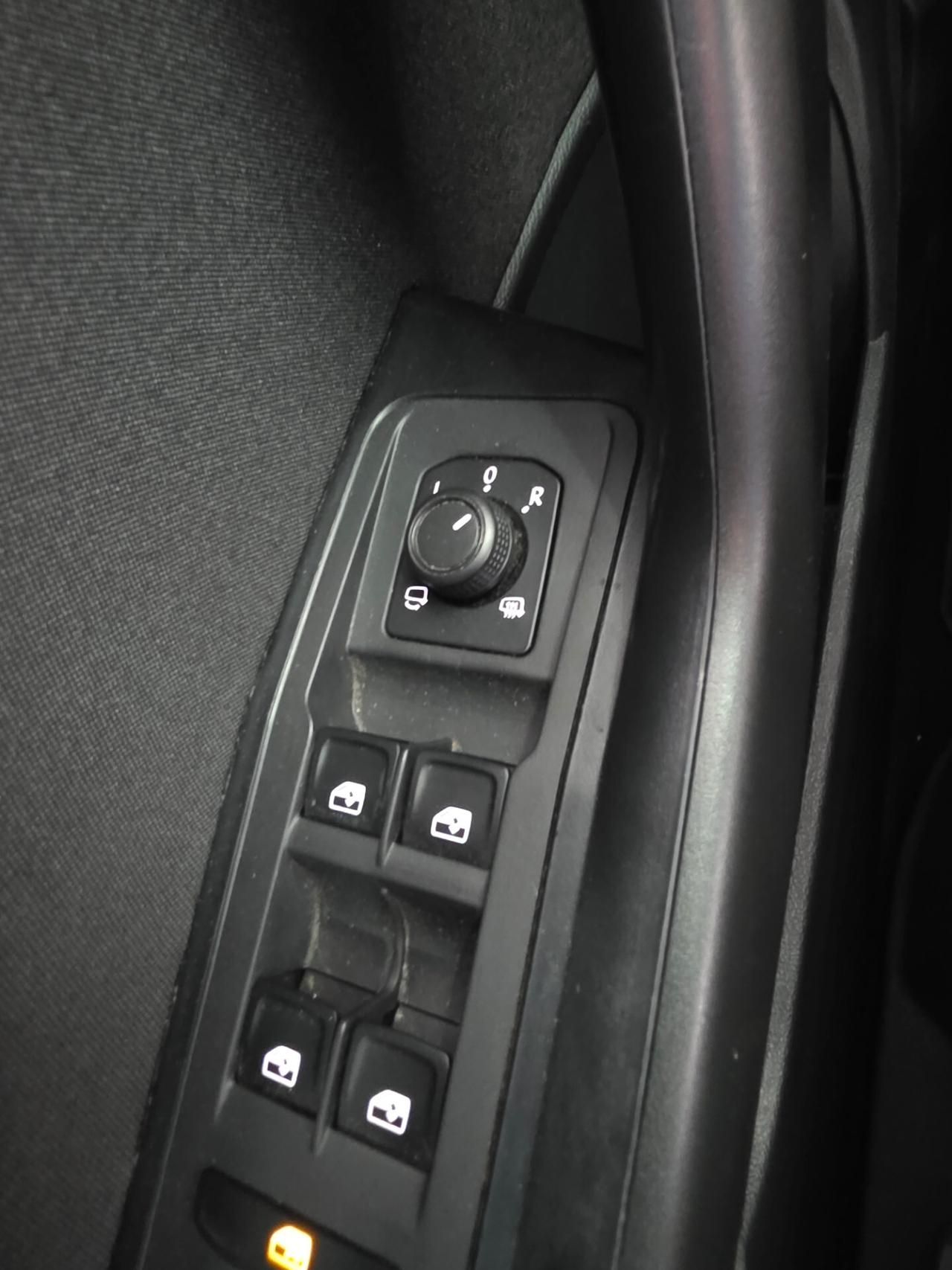 Volkswagen T-Roc 1.0TSI 2022 73000KM UNICOPROPRIETARIO
