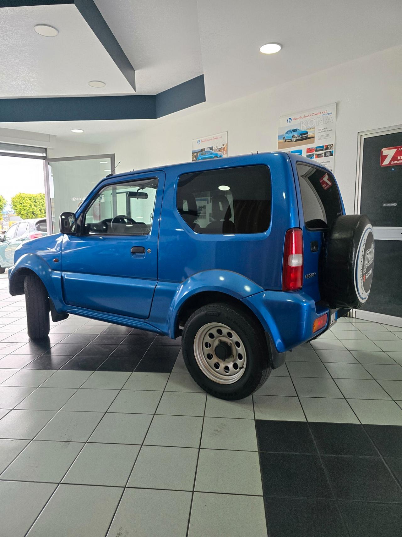 Suzuki Jimny 1.3i 16V cat 4WD JLX Special