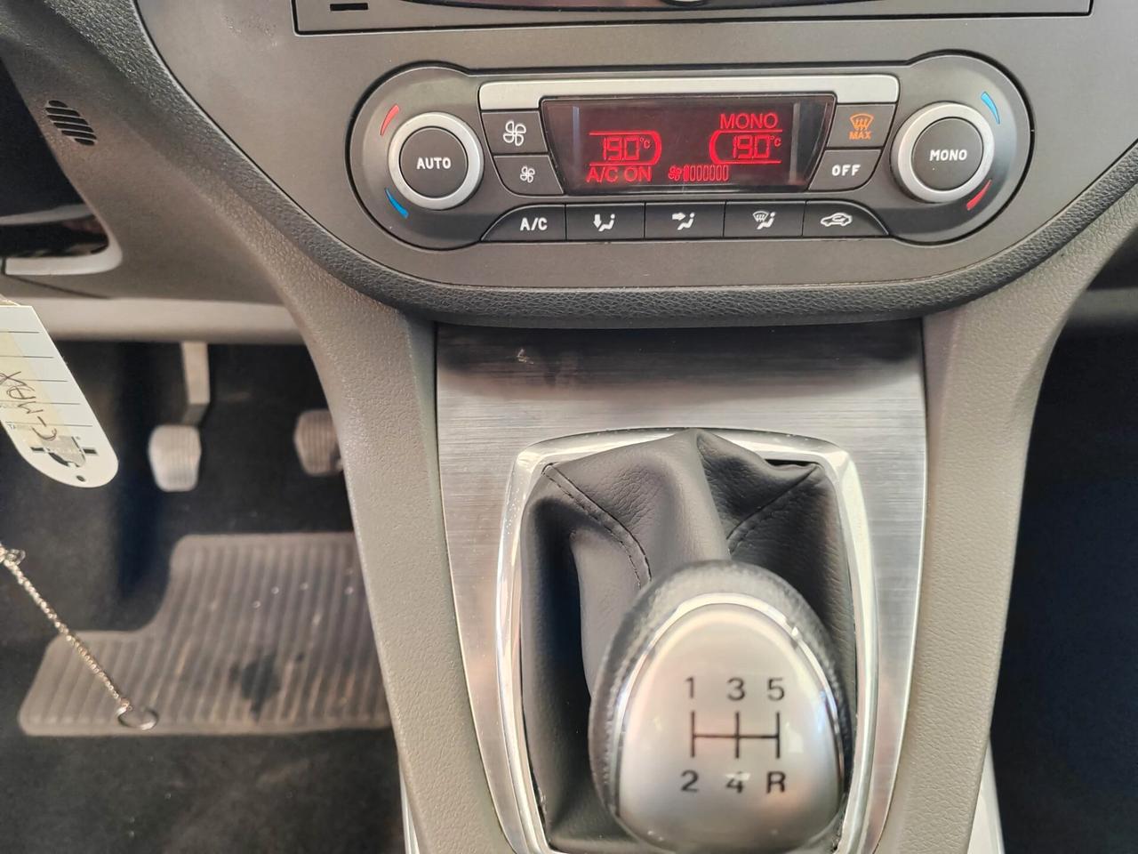 Ford C-Max 1600 Diesel 109 CV