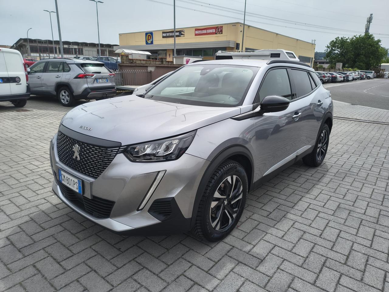 Peugeot 2008 1.5 BlueHDi 130cv EAT8 *CAMBIO AUTOMATICO*