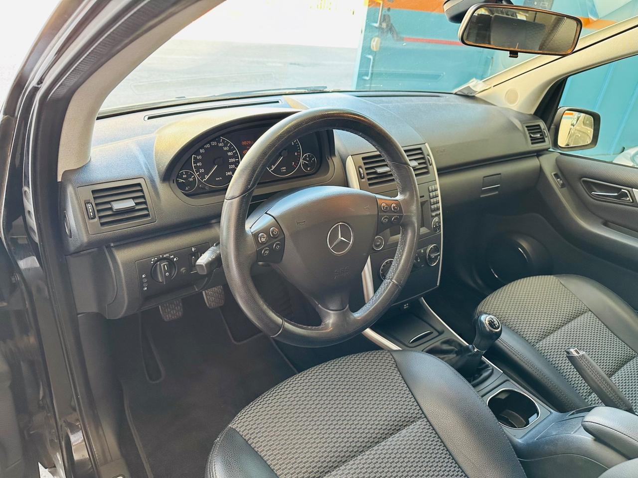 Mercedes-benz A 150 Avantgarde - Autonavigli