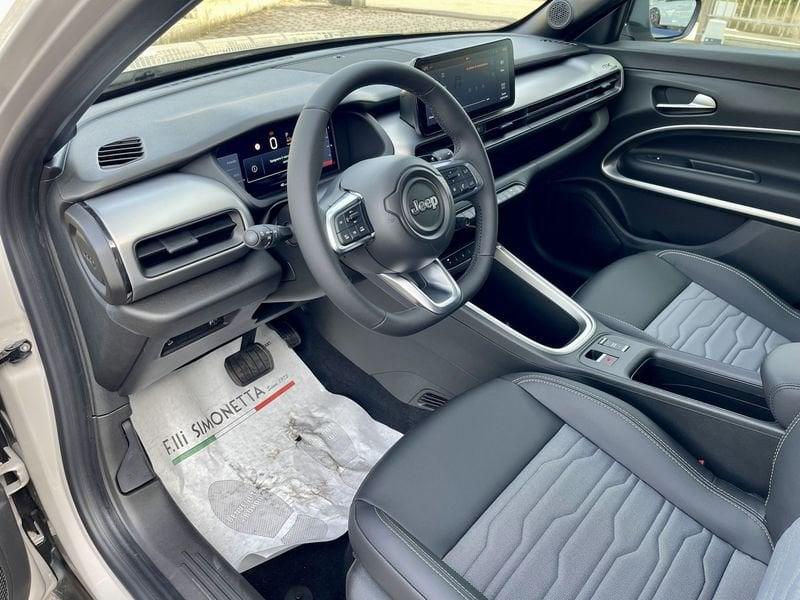 Jeep Avenger 1.2 turbo e-hybrid mhev Upland 4xe 145cv edct6 - KM0