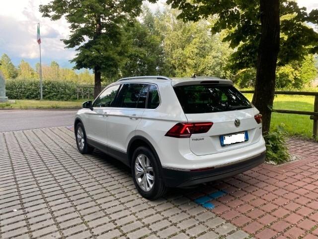 Volkswagen Tiguan 2.0 TDI SCR DSG 4MOTION Advanced BMT