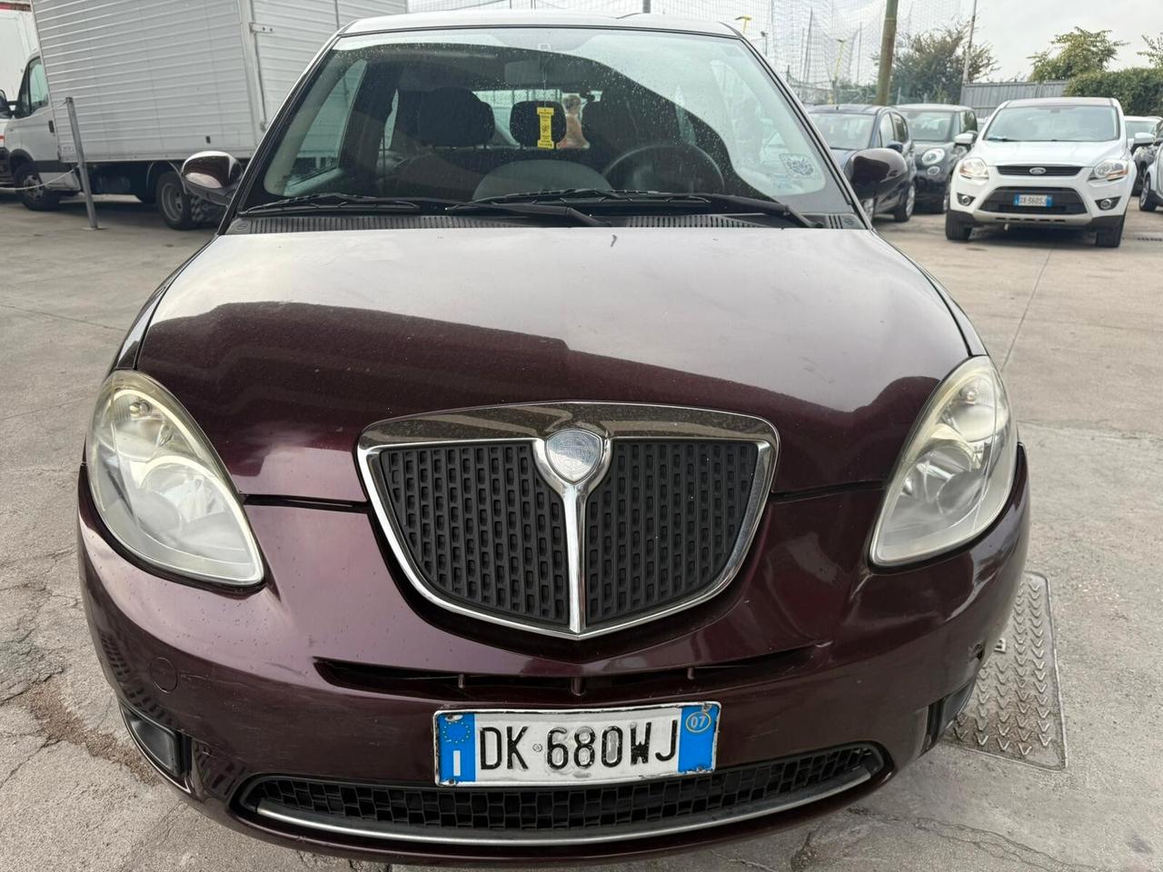 Lancia Ypsilon 1.2 Argento