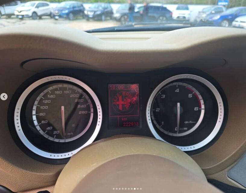 Alfa Romeo 159 1.9 JTDm 16V TI