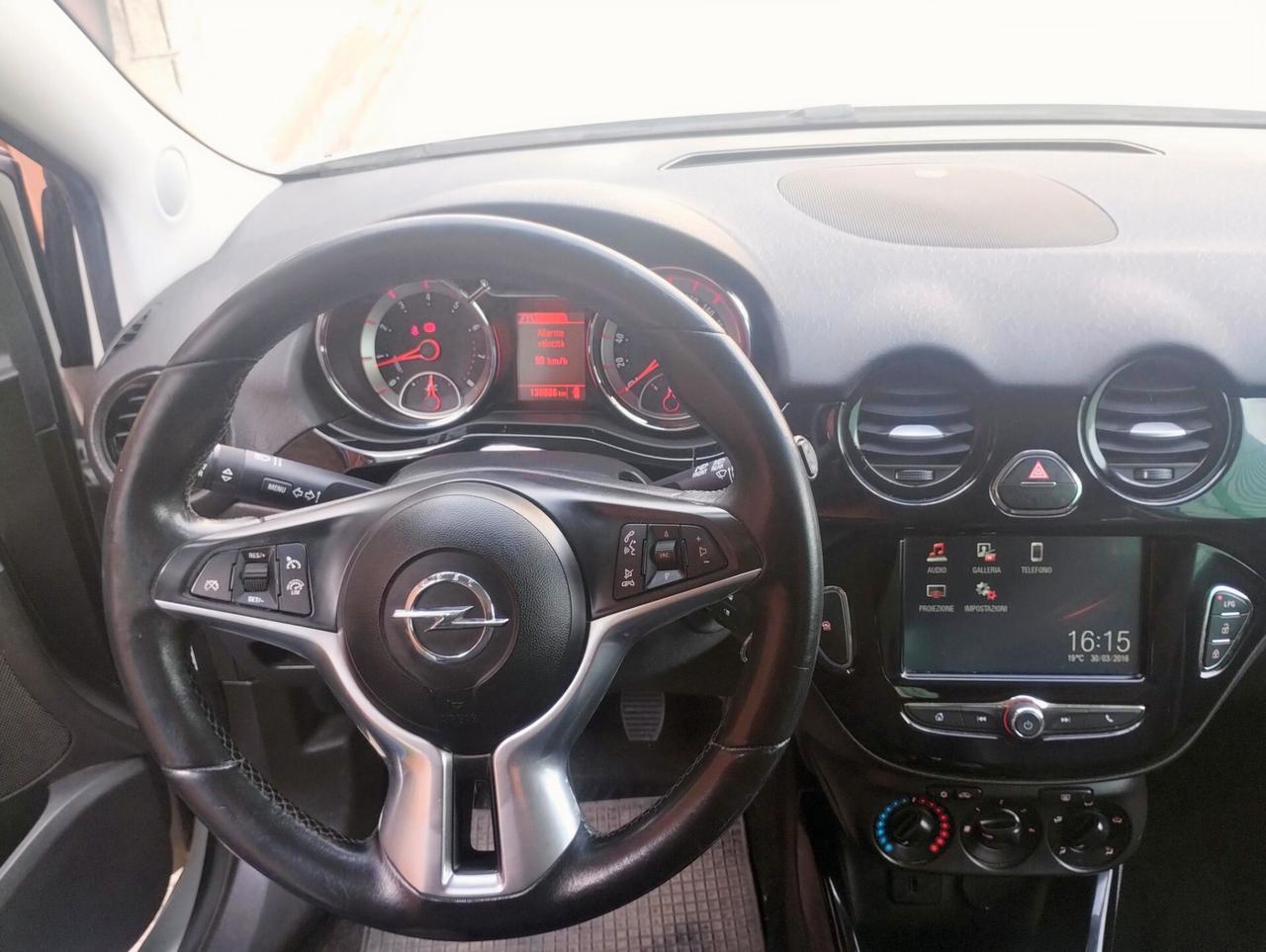 Opel Adam 1.4 87 CV GPL Tech Jam