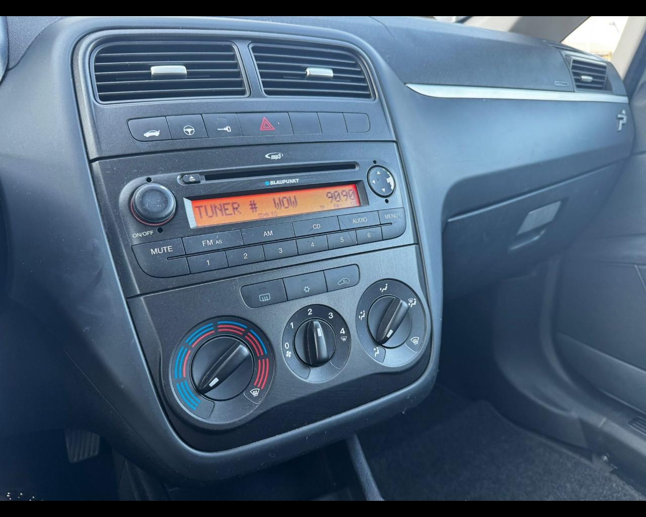 FIAT GRANDE PUNTO 5P 1.4 77CV ACTIVE