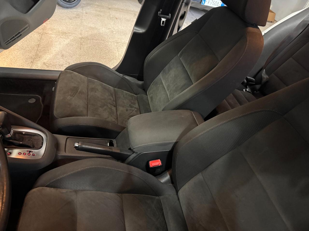 Volkswagen Golf 1.4 TSI 122CV DSG Automatica OK NEOPATENTATI