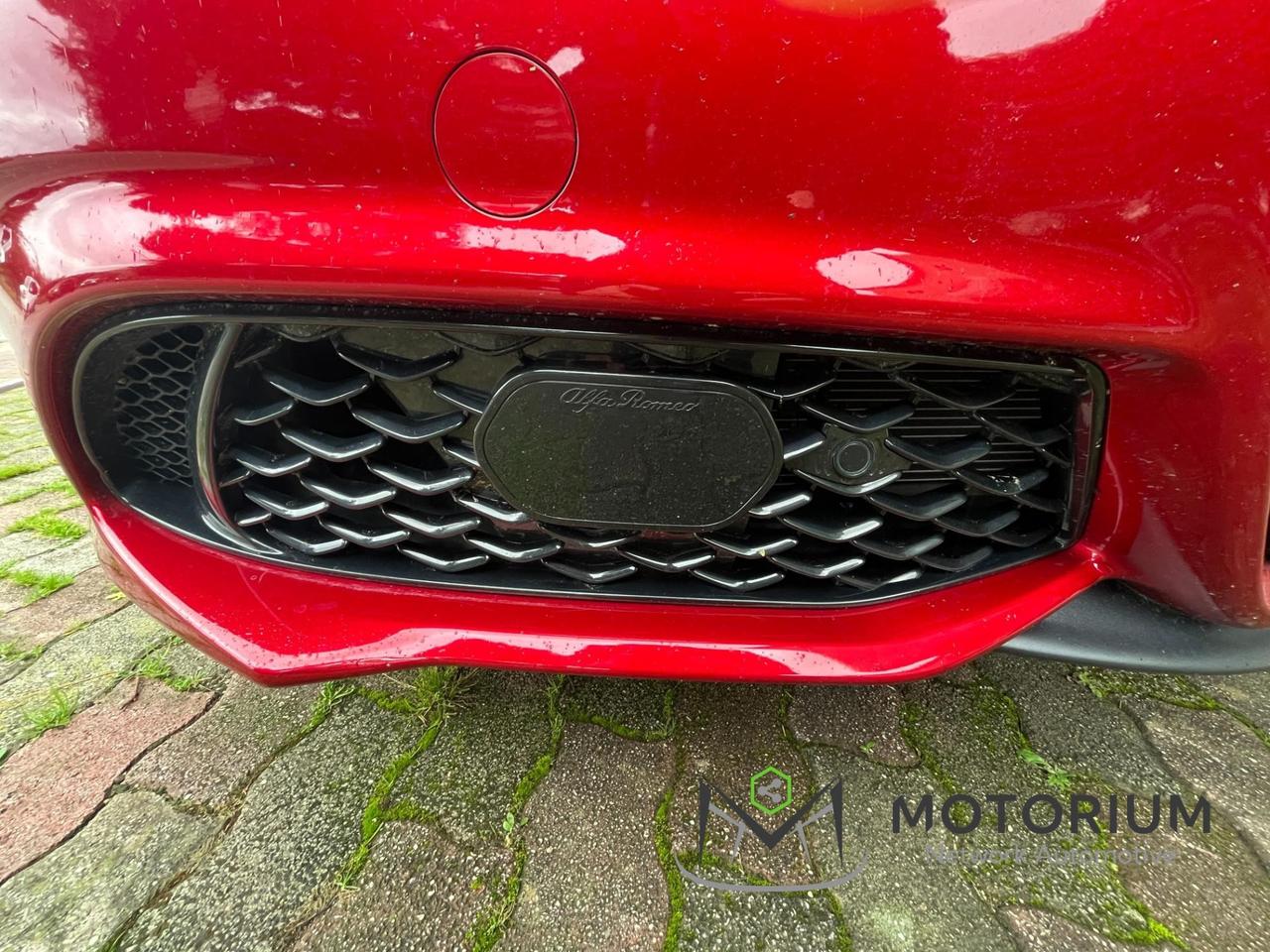 Alfa Romeo Giulia 2.2 Turbodiesel 210 CV AT8 AWD Q4 Veloce