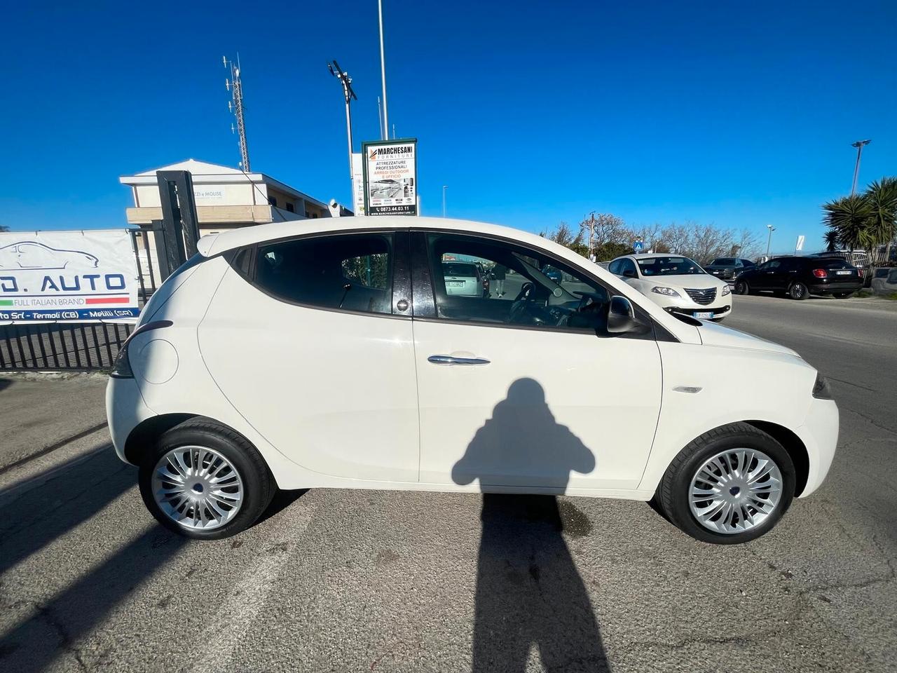 Lancia Ypsilon 1.2 69 CV 5 porte GPL Ecochic Gold