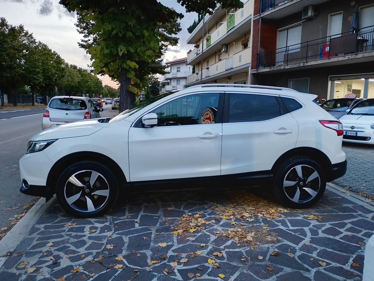 Nissan Qashqai 1.5 dCi Tekna
