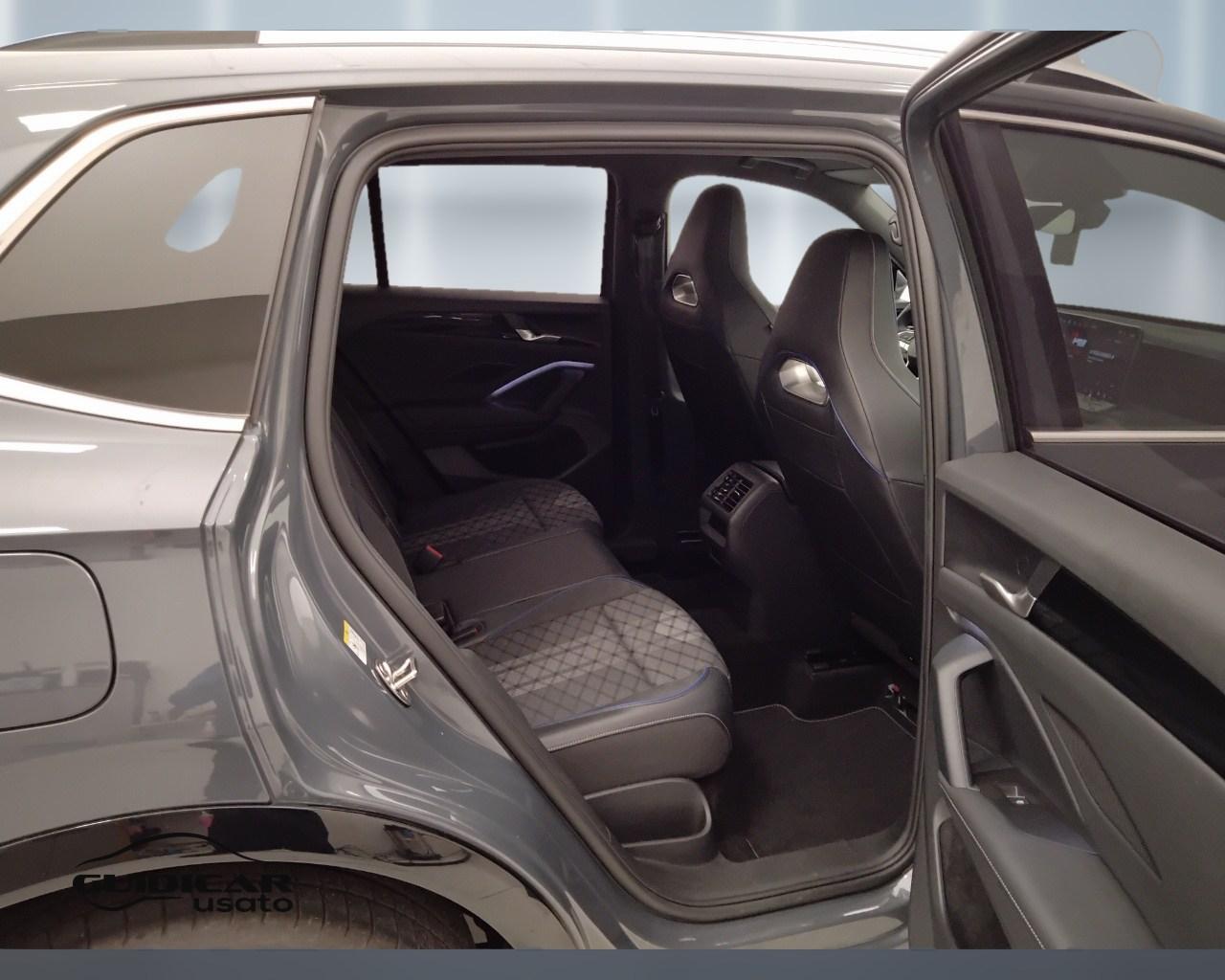 VOLKSWAGEN Tiguan III 2024 - Tiguan 2.0 tdi R-Line 150cv dsg