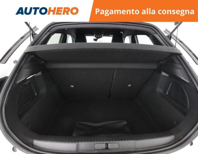 DS AUTOMOBILES DS 3 Crossback BlueHDi 100 So Chic