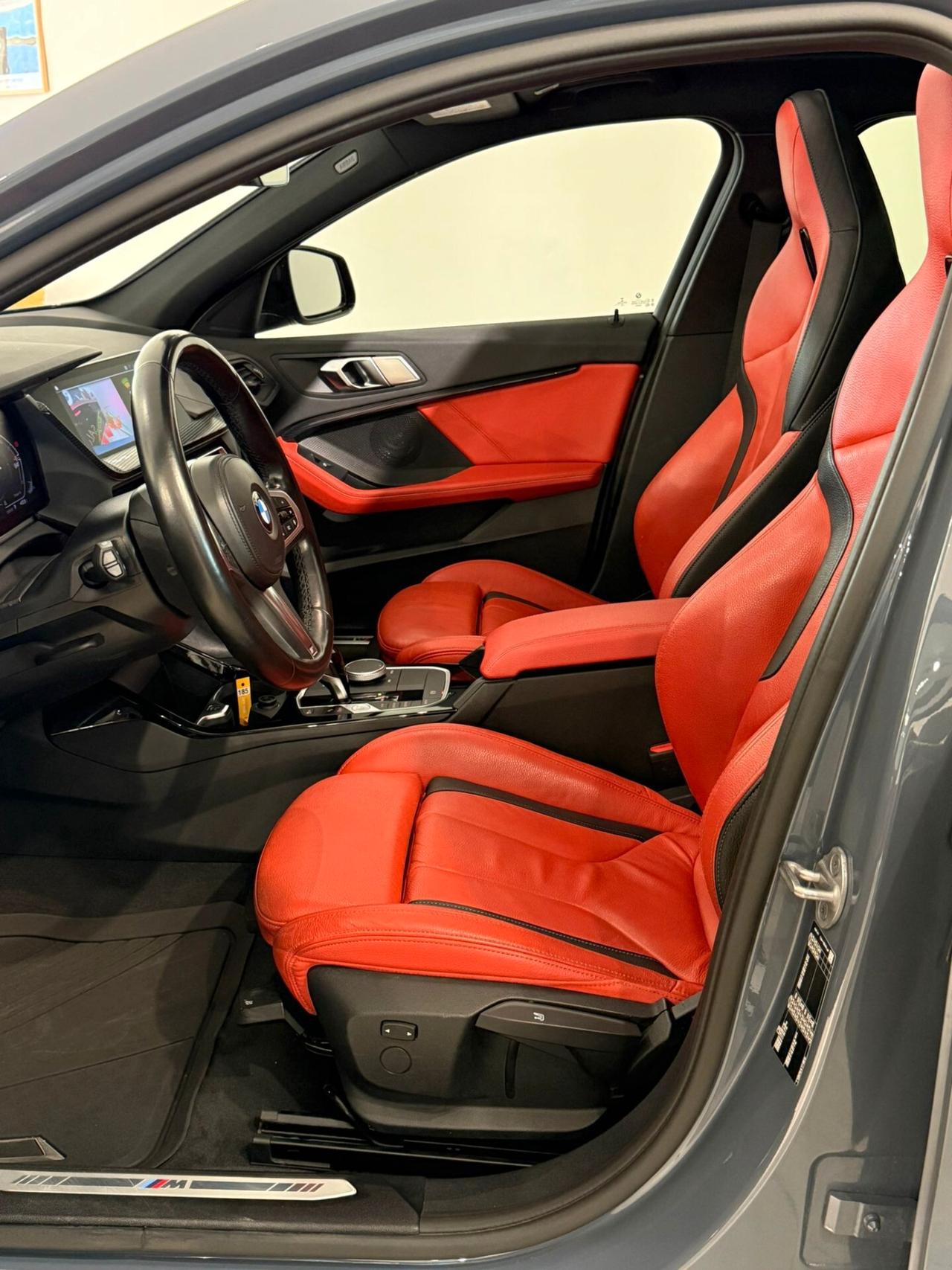 BMW 116d 5p. COLORVISION MSPORT ANNO 2022 50.000KM