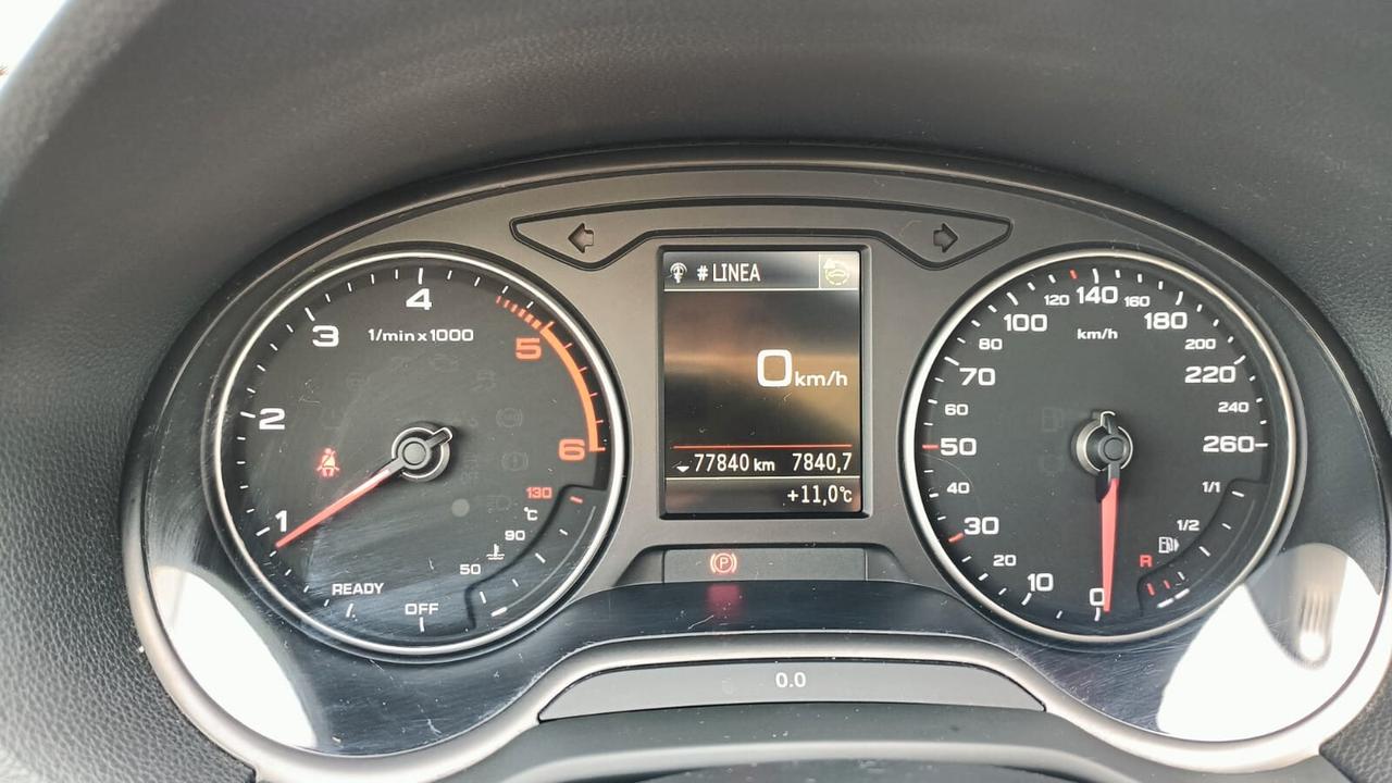 Audi Q2 30 TDI 115CV Admired 6m