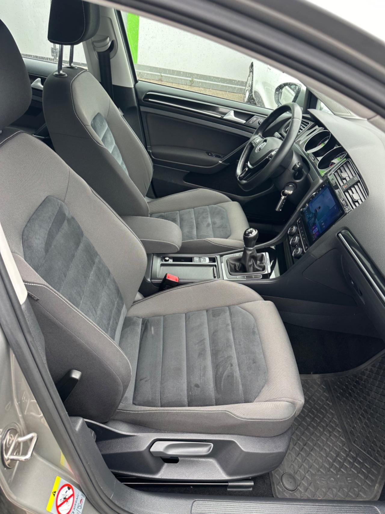 Volkswagen Golf 2.0 TDI 5p. 4MOTION Highline BlueMotion Tech.