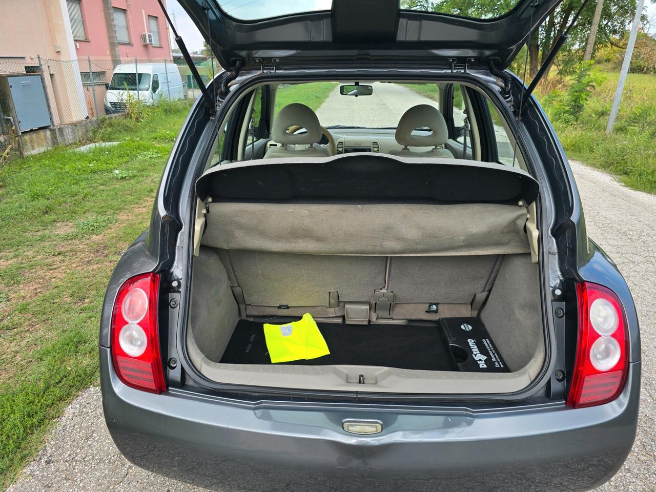 Nissan Micra 1.0 Benzina con GARANZIA - NEOPATENTATI