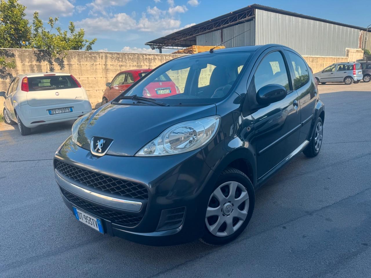 Peugeot 107 1.0 68CV 5p. Sweet Years