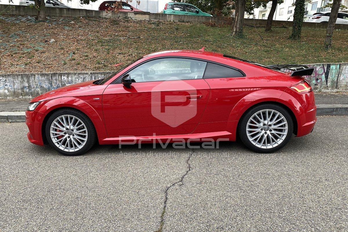 AUDI TT Coupé 2.0 TFSI quattro S tronic S line