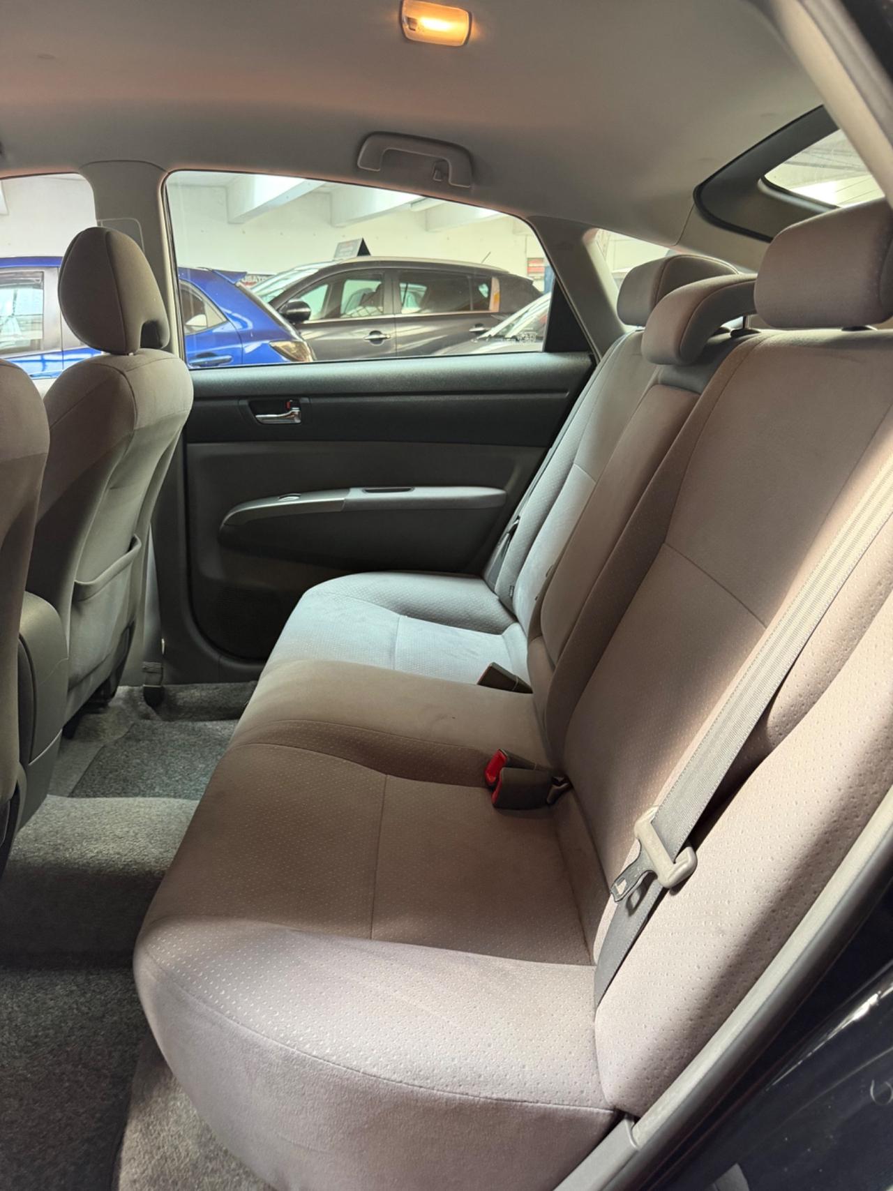 Toyota Prius 1.5i 16V Neopatentati
