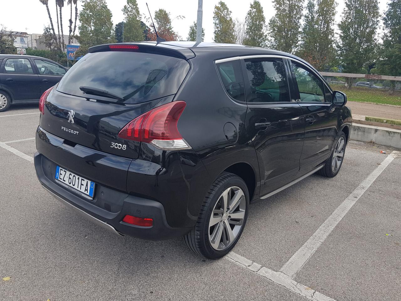 PEUGEOT 3008 1.6 HDi 115CV SOLO 79000 KM.02/2015