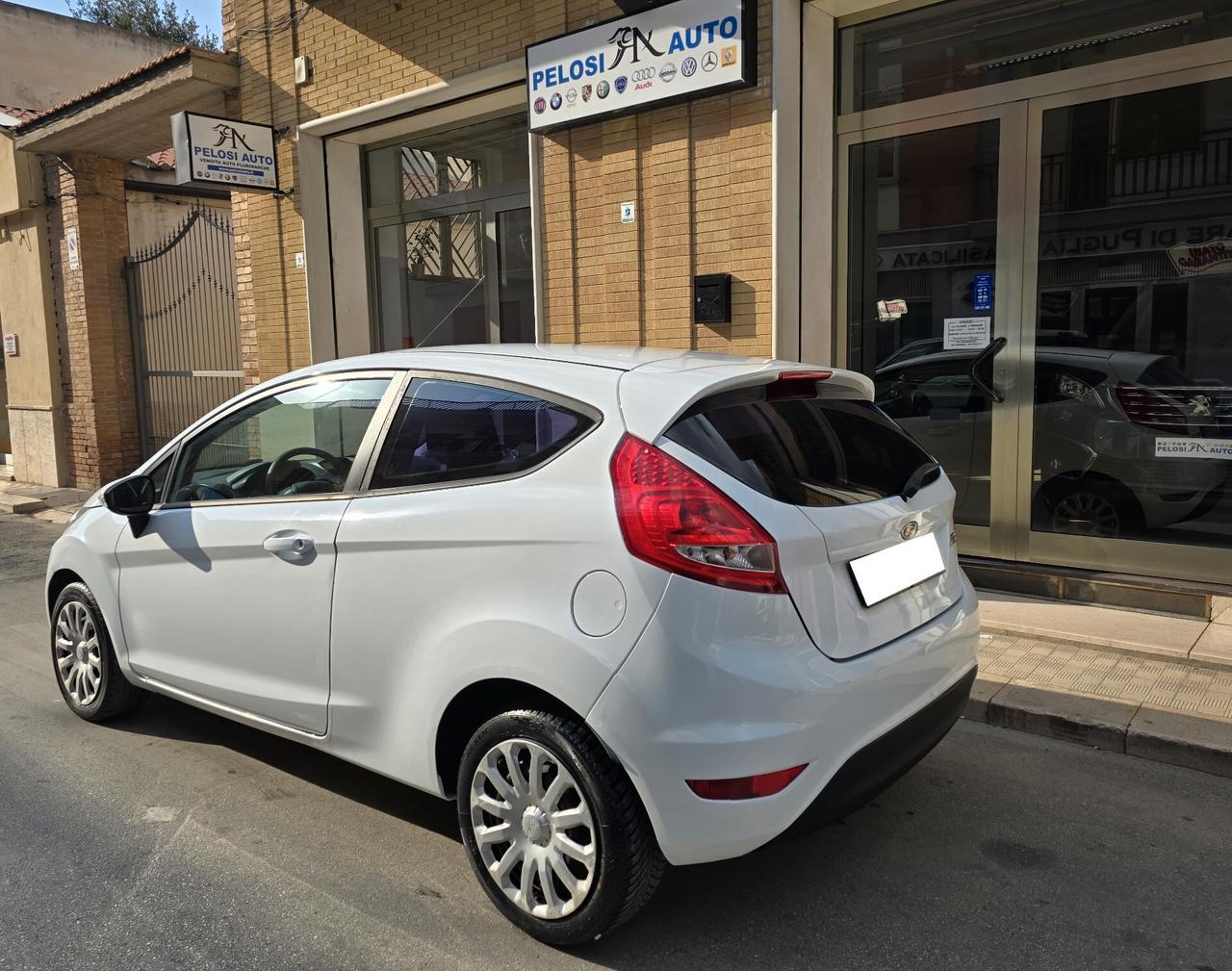 Ford Fiesta 1.4 3 porte Benzina/GPL