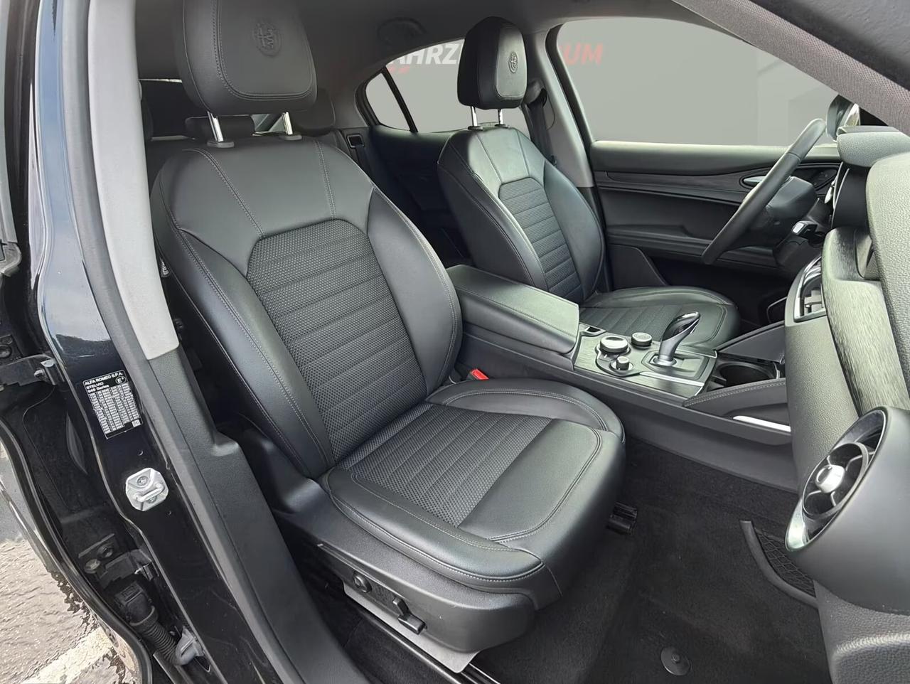 Alfa Romeo Stelvio 2.0 Turbo 200 CV AT8 Q4 Super
