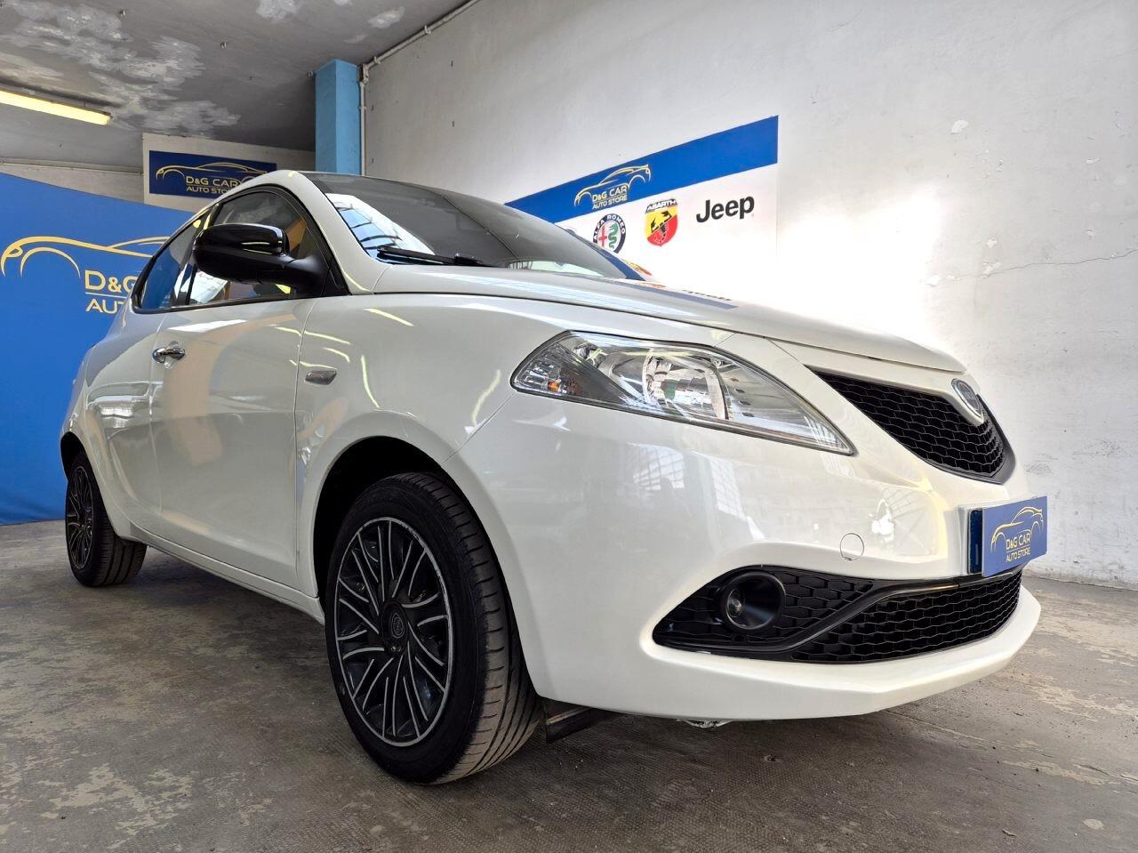 Lancia Ypsilon 1.2 GPL Gold