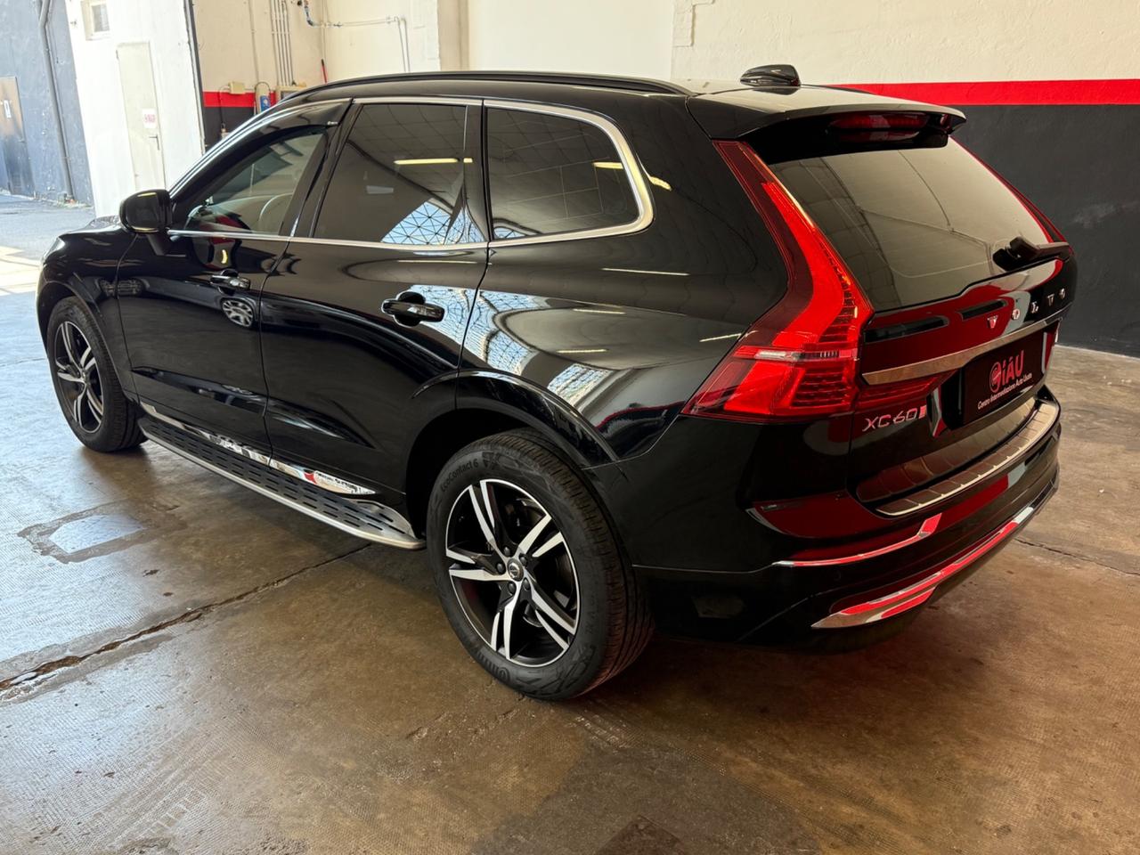 Volvo XC 60 XC60 B4 (d) AWD Geartronic Momentum Pro