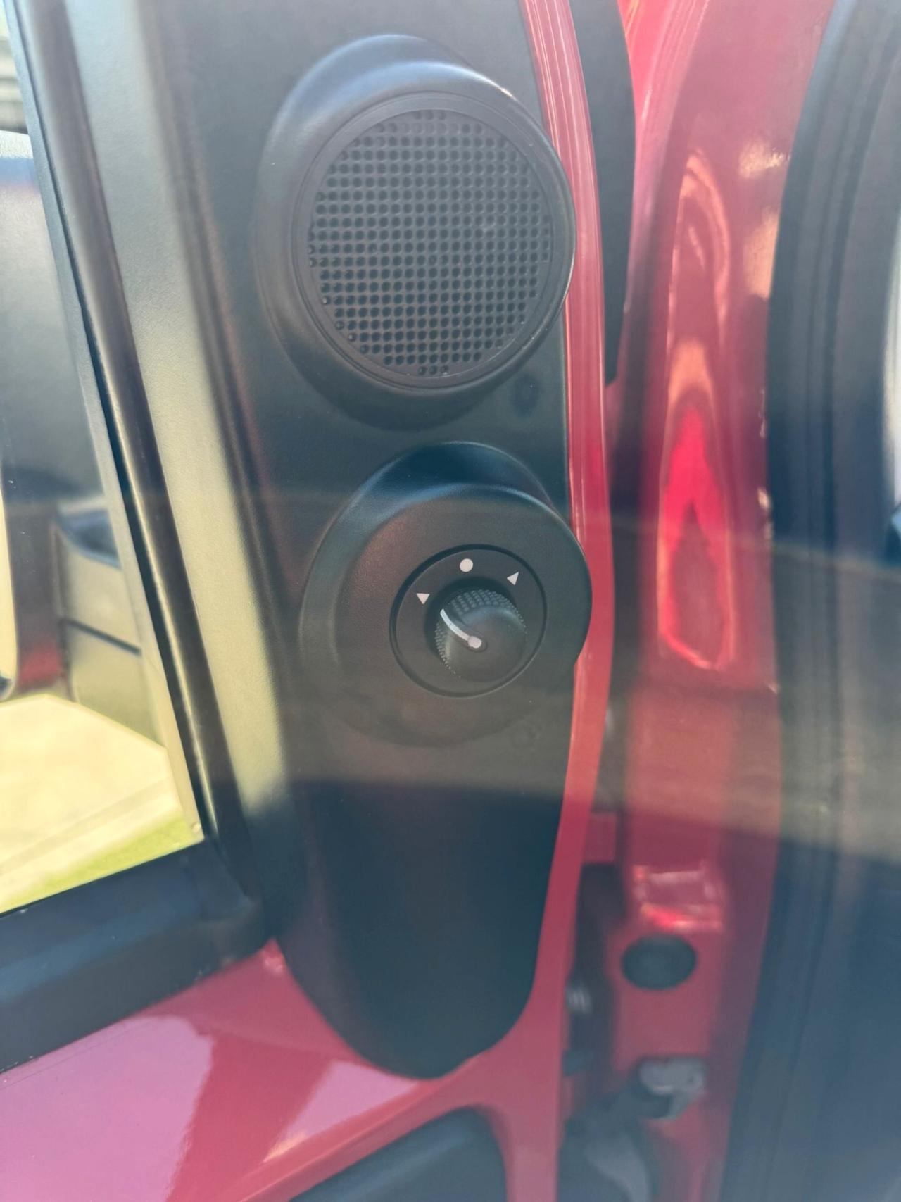 Fiat Fiorino 1.3 MJT 95CV Cargo Adventure