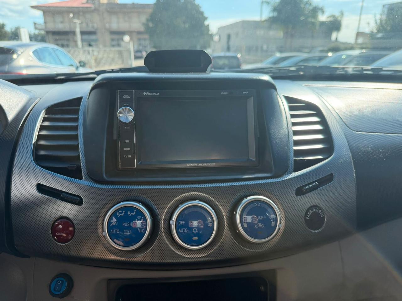 Mitsubishi L200 2.5 DI-D/136CV Double Cab Invite