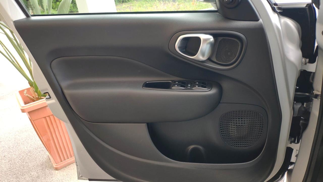 Fiat 500L 1.4 95 CV S&S Cross