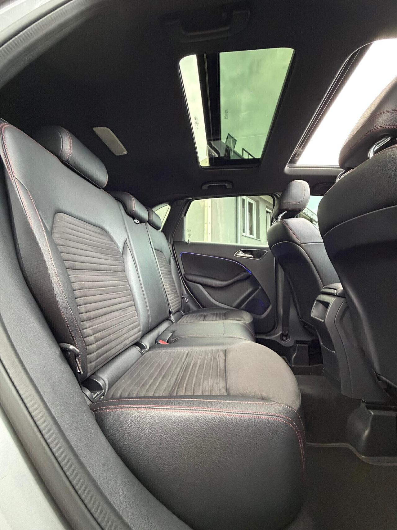 Mercedes Classe B 200D PREMIUM AMG 4 MATIC