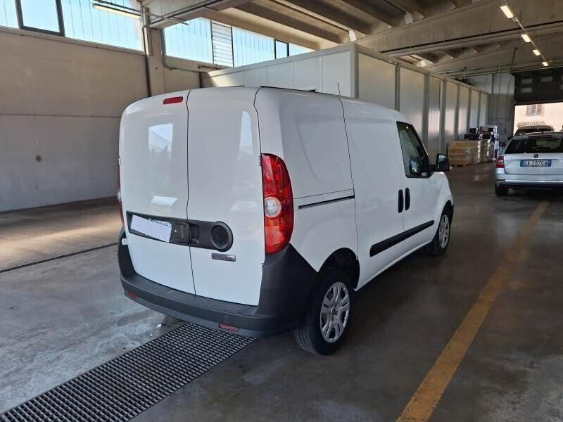 FIAT DOBLO CARGO 1.6 MJ 105 CV. E6 3 POSTI PERFETTA