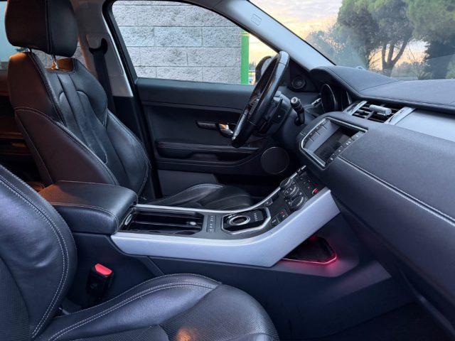 LAND ROVER Range Rover Evoque 2.2 TD4 5p. Dynamic