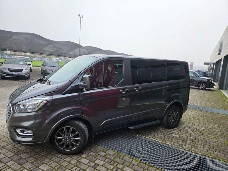 Ford Tourneo Custom Tourneo Custum 320 2.0 EcoBlue 130CV PC Titanium