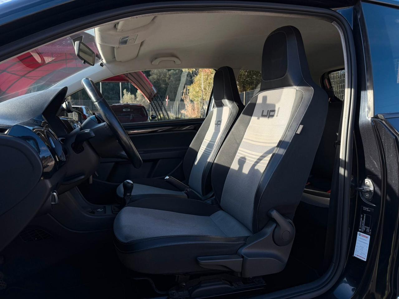 Volkswagen up! 1.0 75 CV 3p. high