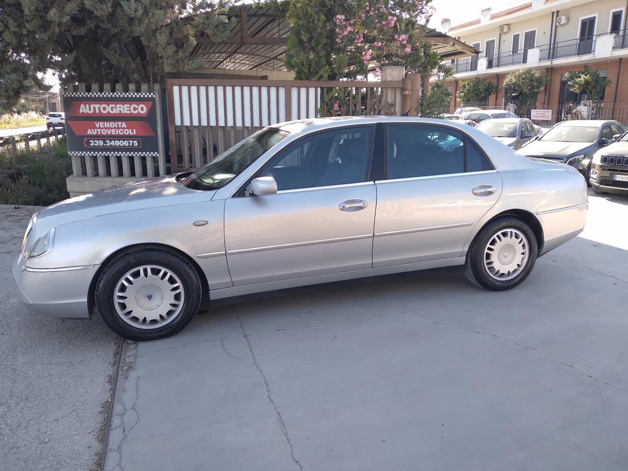 Lancia Thesis 2.4 JTD Emblema