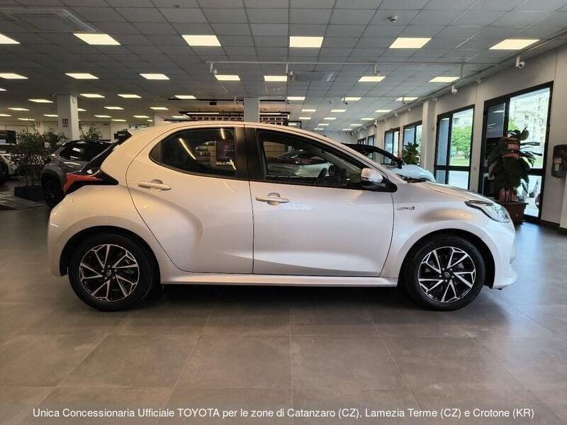 Toyota Yaris 1.5 Hybrid 5 porte Trend