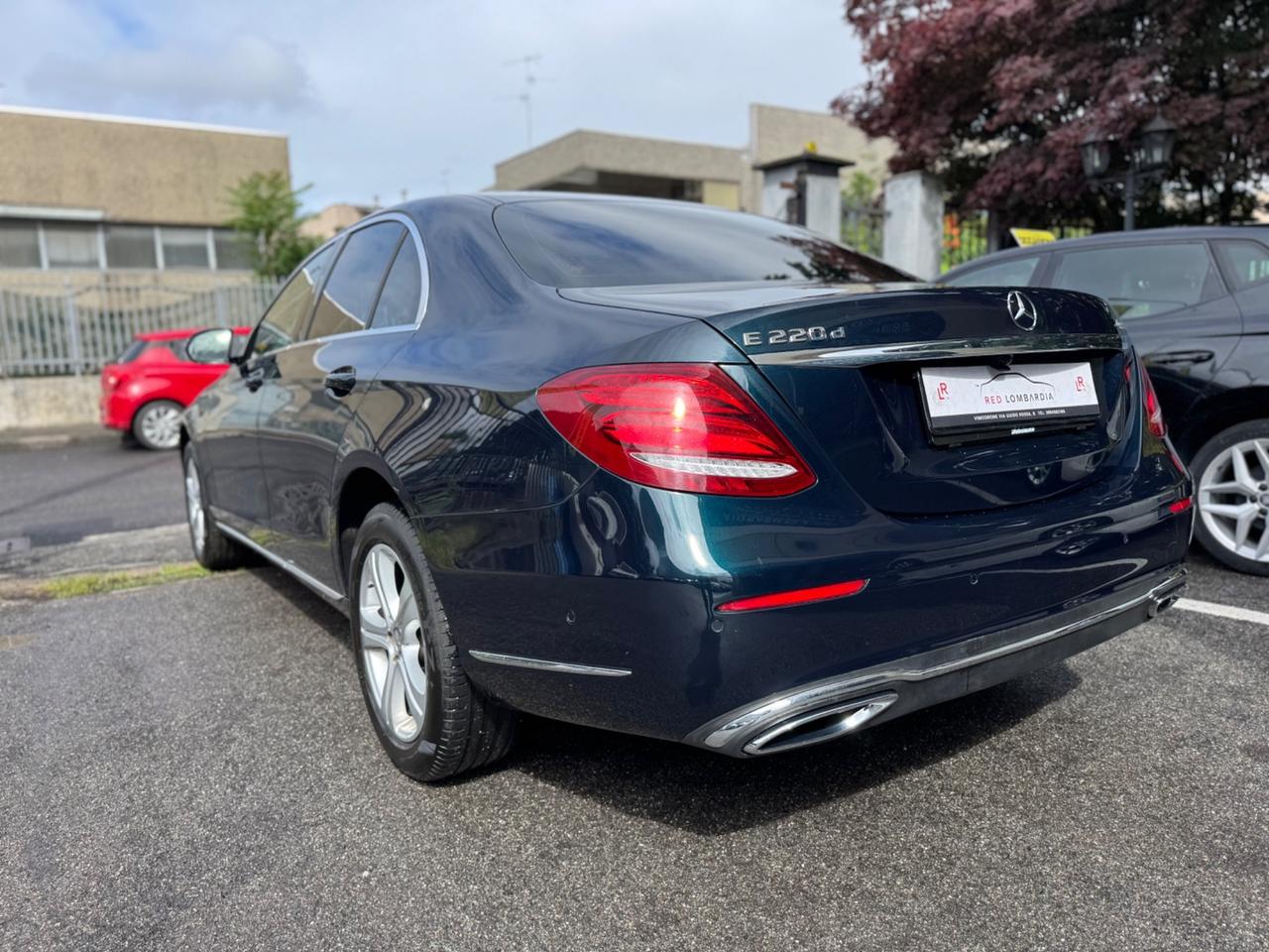 Mercedes-benz E 220 E 220 d Premium Plus solo Export