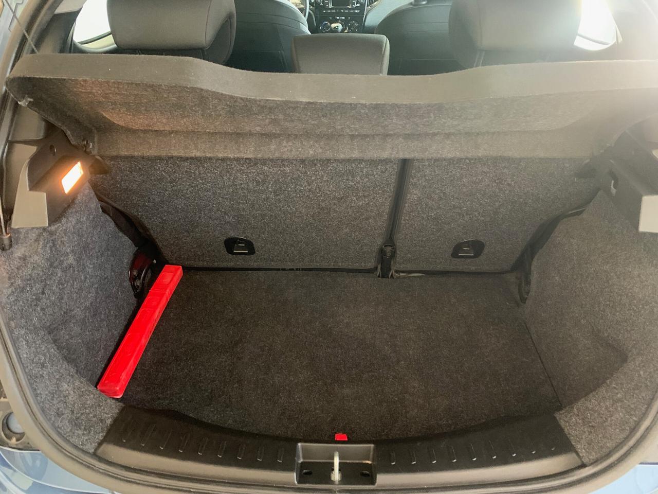 Lancia Ypsilon 1.0 FireFly 5 porte S&S Hybrid Silver