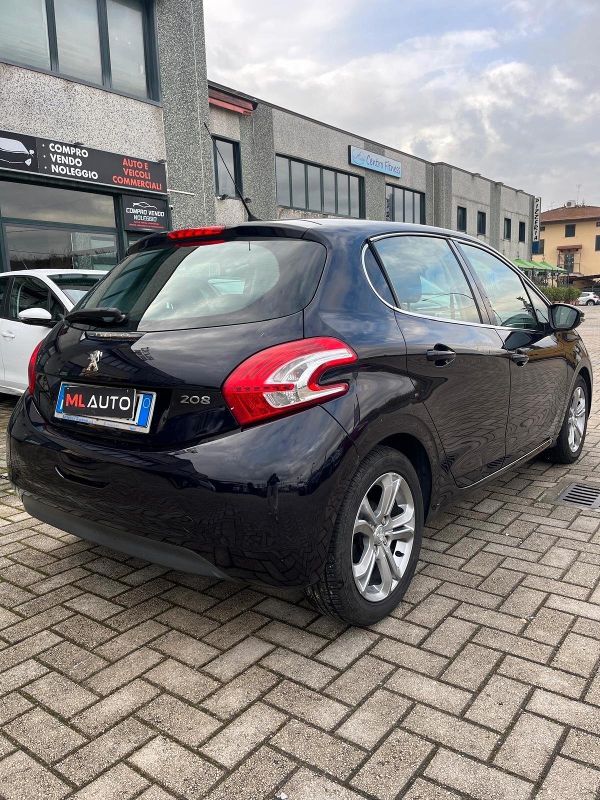 Peugeot 208 PureTech 82 5 porte Allure - OK NEOPATENTATO