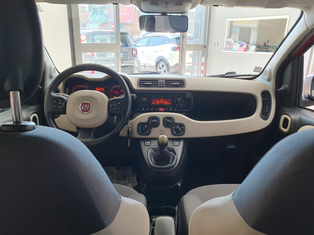 Fiat Panda 1.2 Lounge 69cv 2015