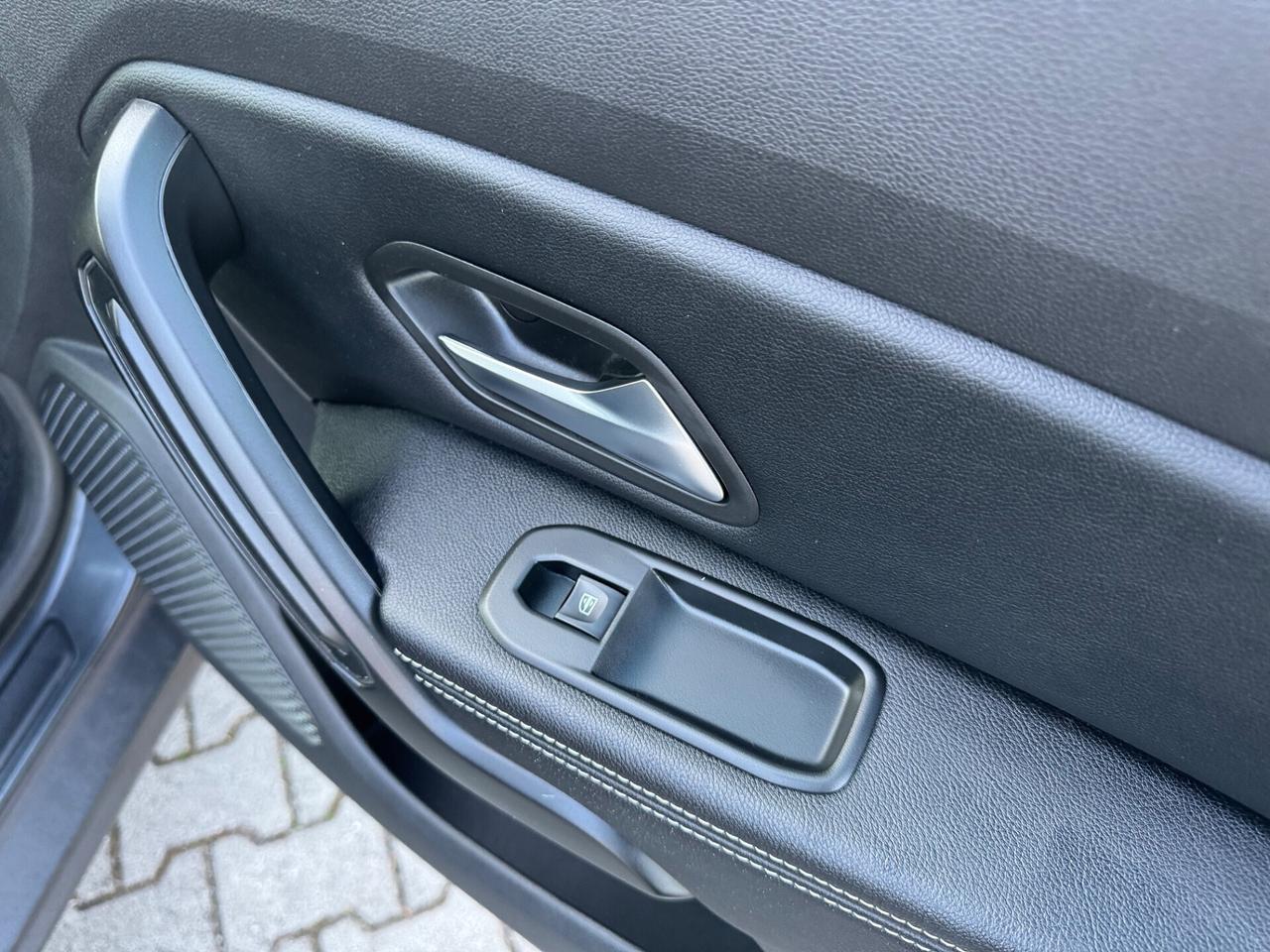 Dacia Duster 1.0 TCe 100 CV GPL 4x2 15th Anniversary