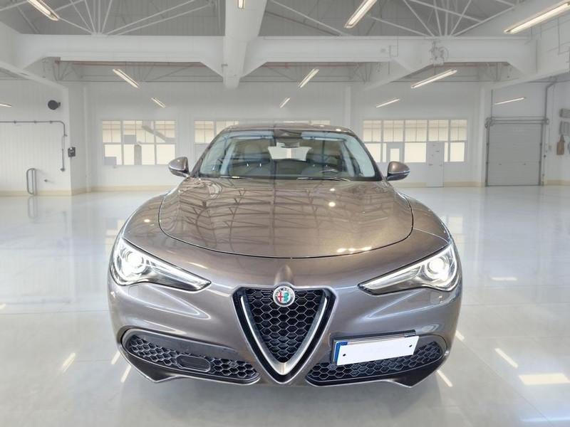 ALFA ROMEO STELVIO 2.2 TURBO DIESEL 190 CV EXECUTIVE AT8 Q4 5 PORTE SUV