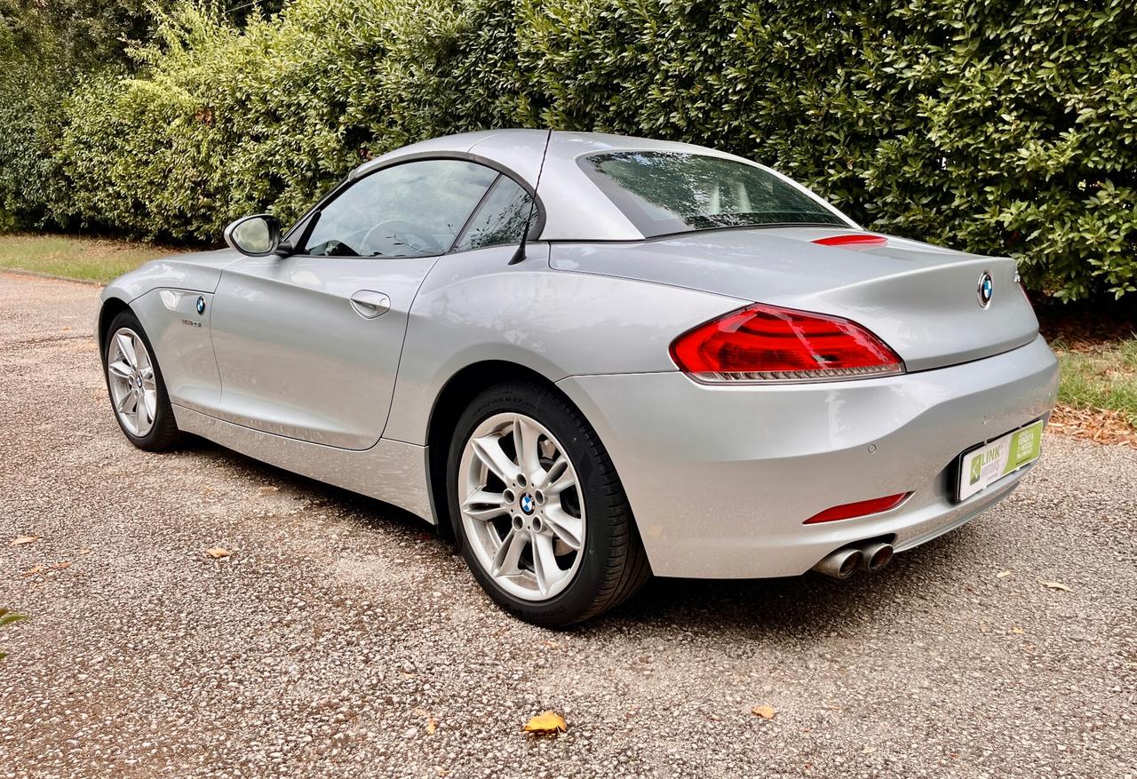 Bmw Z4 23i sDrive Sport Automatic