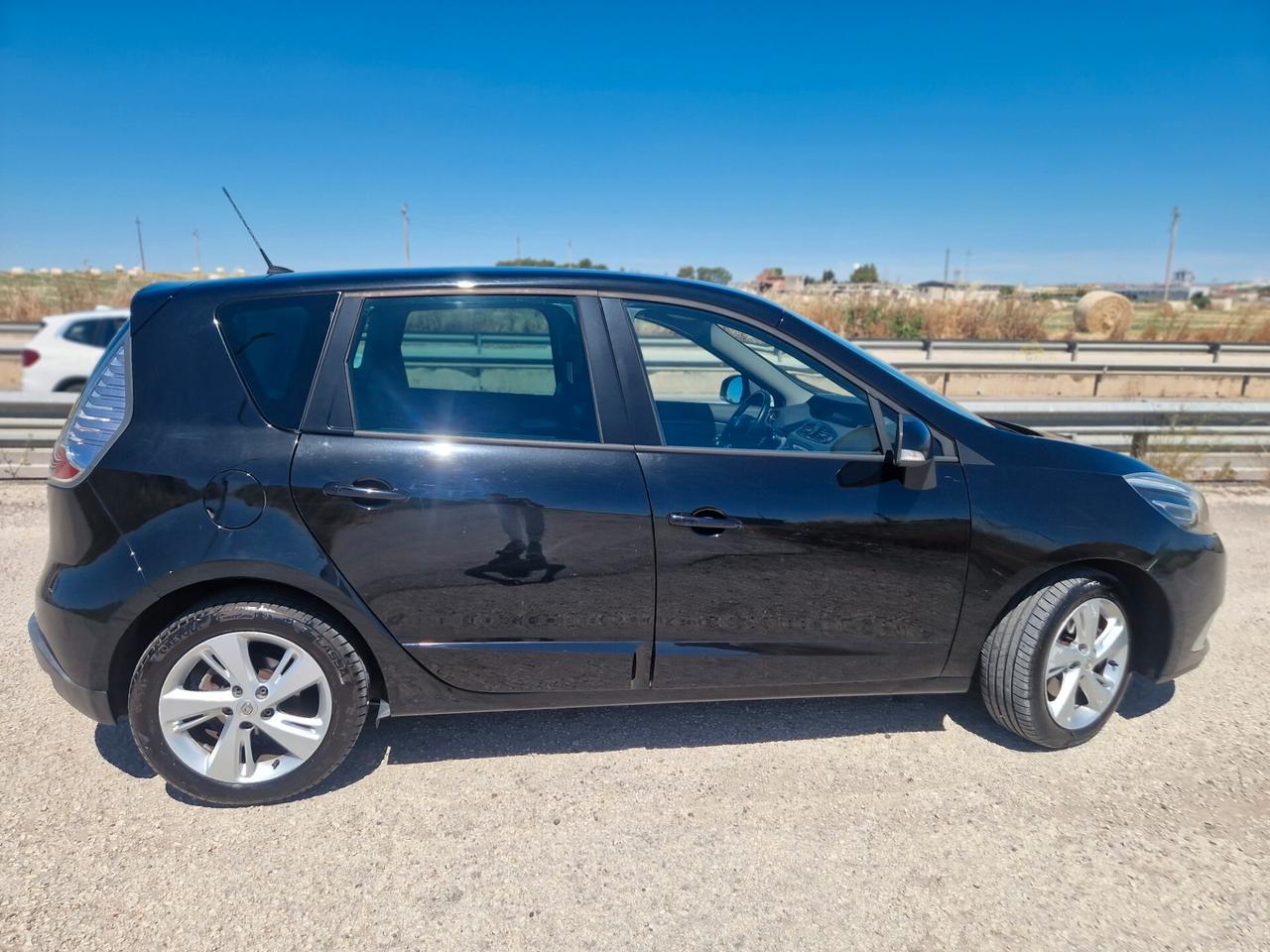Renault Scenic Scénic XMod 1.5 dCi 110CV Live