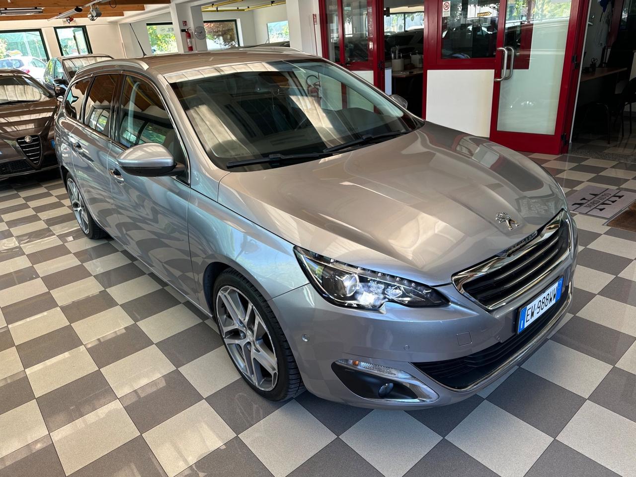 Peugeot 308 BlueHDi 150 S&S SW Allure GT Line