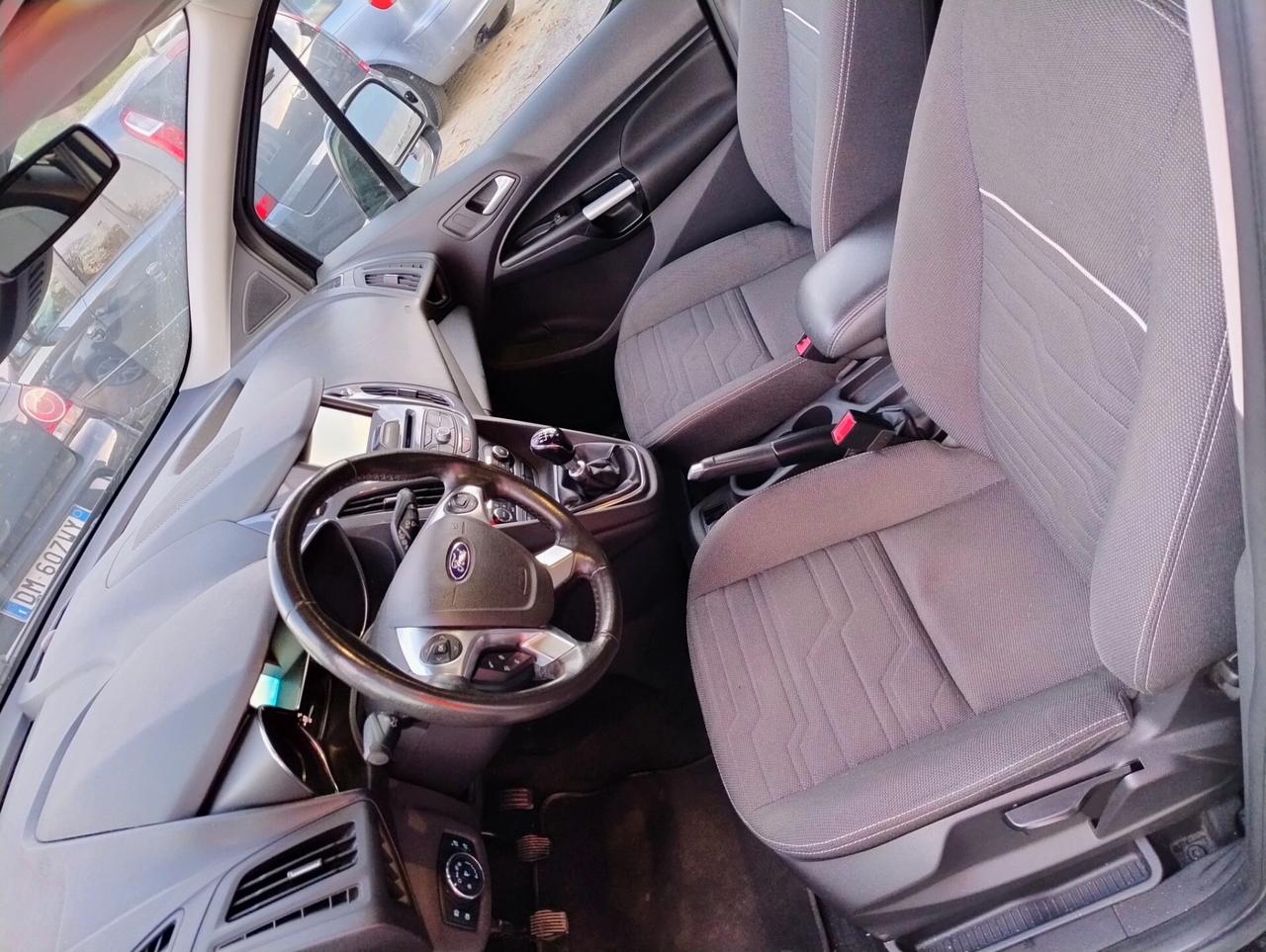 Ford Tourneo Connect Full tetto navigatore euro6 km88