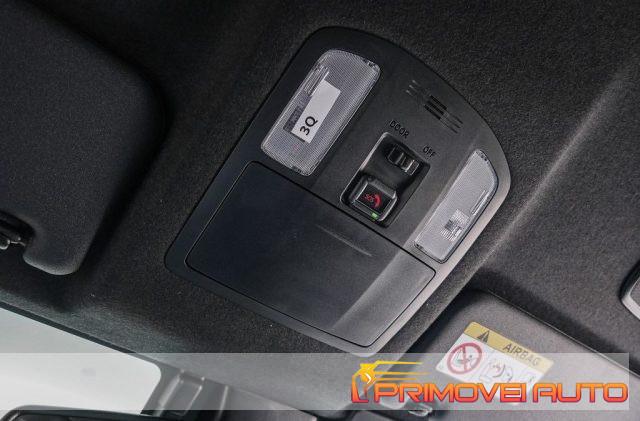 TOYOTA Hilux 2.8 D-4D A/T 4WD 4 porte Double Cab Invincible
